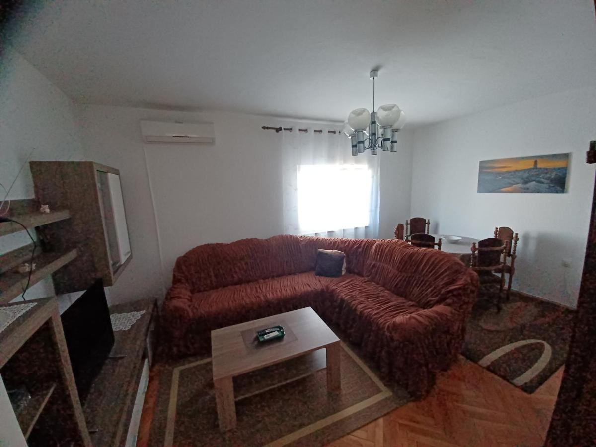 Apartment Boris Senj  Buitenkant foto
