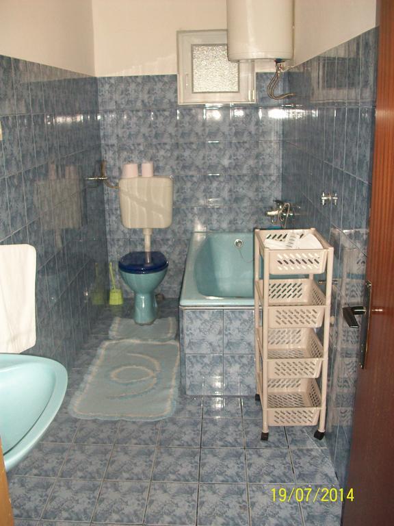 Apartment Boris Senj  Kamer foto