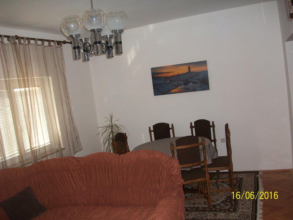 Apartment Boris Senj  Buitenkant foto