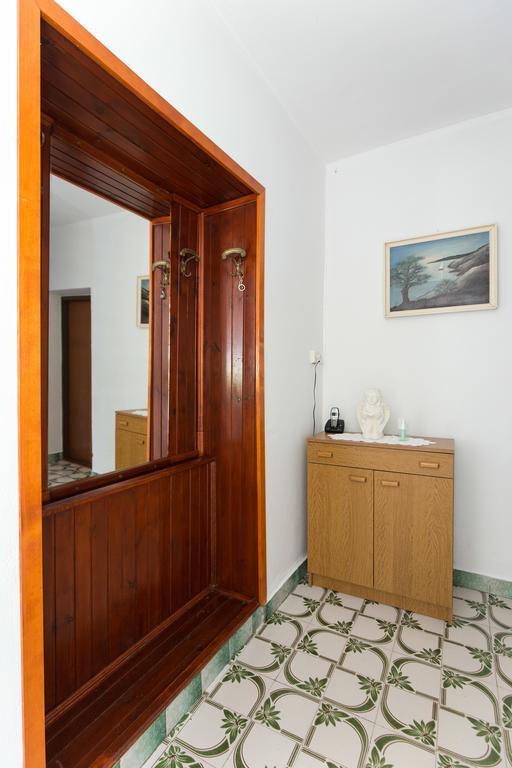 Apartment Boris Senj  Buitenkant foto